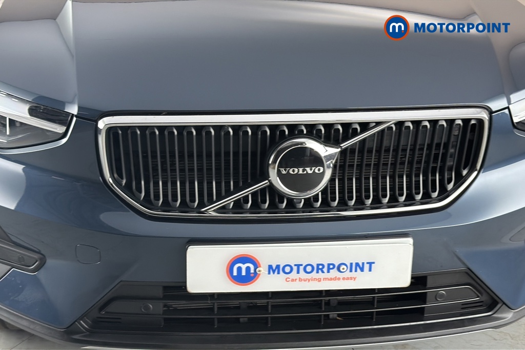 Volvo Xc40 Core Automatic Petrol SUV - Stock Number (1668351) - 43rd supplementary image