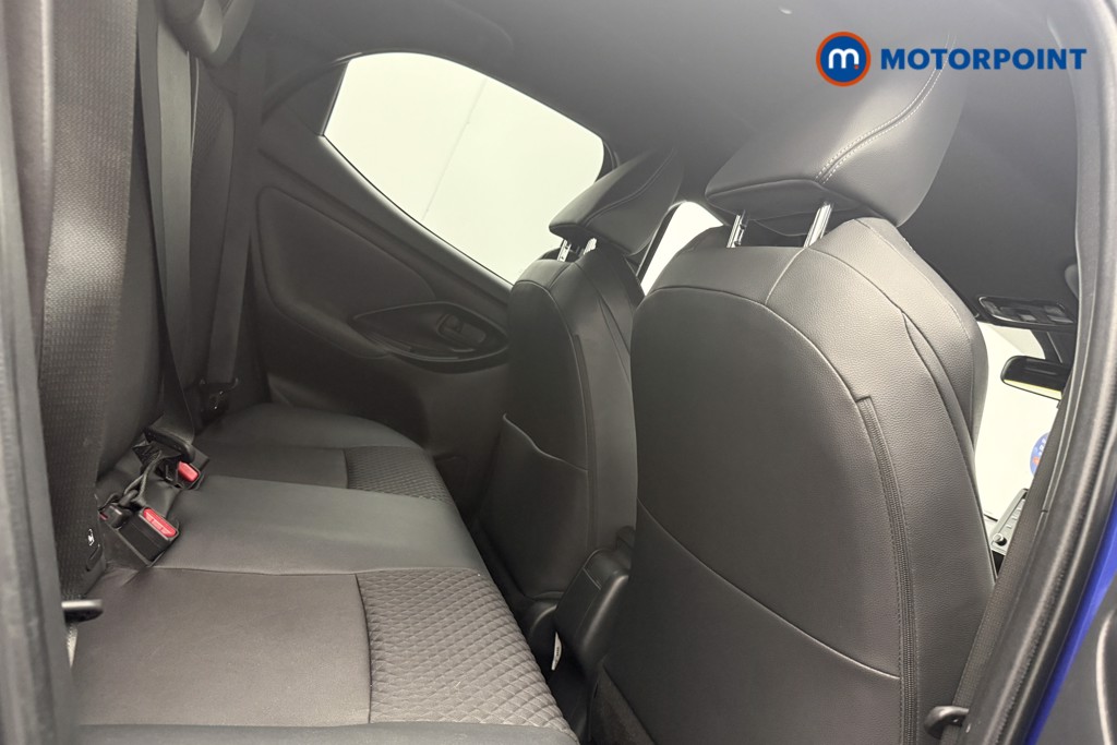 Toyota Yaris Dynamic Automatic Petrol-Electric Hybrid Hatchback - Stock Number (1668440) - 8th supplementary image