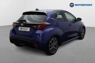 Toyota Yaris Dynamic Automatic Petrol-Electric Hybrid Hatchback - Stock Number (1668440) - Drivers side rear corner
