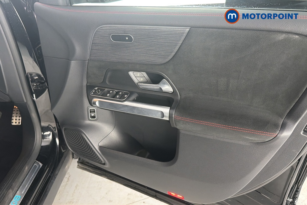 Mercedes-Benz EQB Amg Line Automatic Electric SUV - Stock Number (1668443) - 18th supplementary image