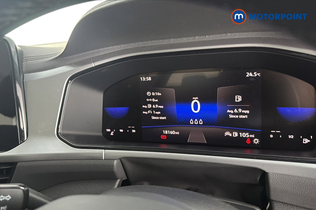 Volkswagen T-Roc Life Manual Petrol SUV - Stock Number (1668453) - 7th supplementary image