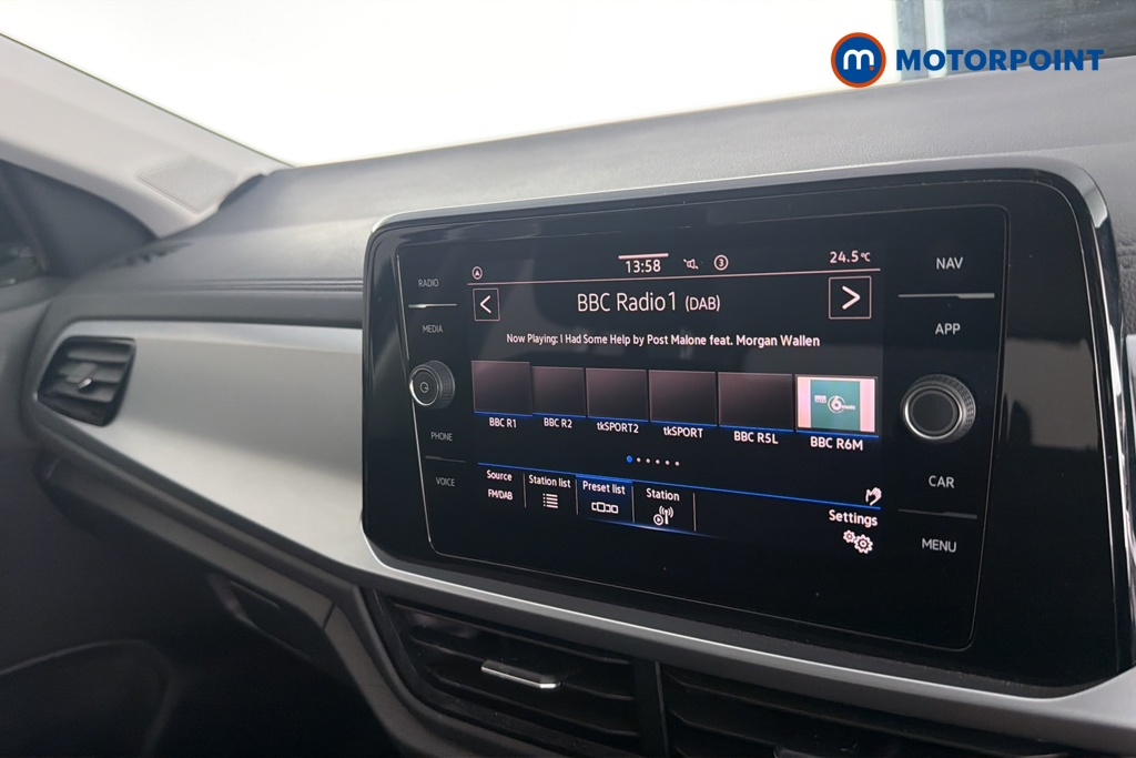 Volkswagen T-Roc Life Manual Petrol SUV - Stock Number (1668453) - 8th supplementary image