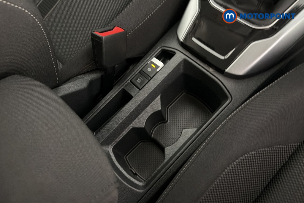 Volkswagen T-Roc Life Manual Petrol SUV - Stock Number (1668453) - 16th supplementary image