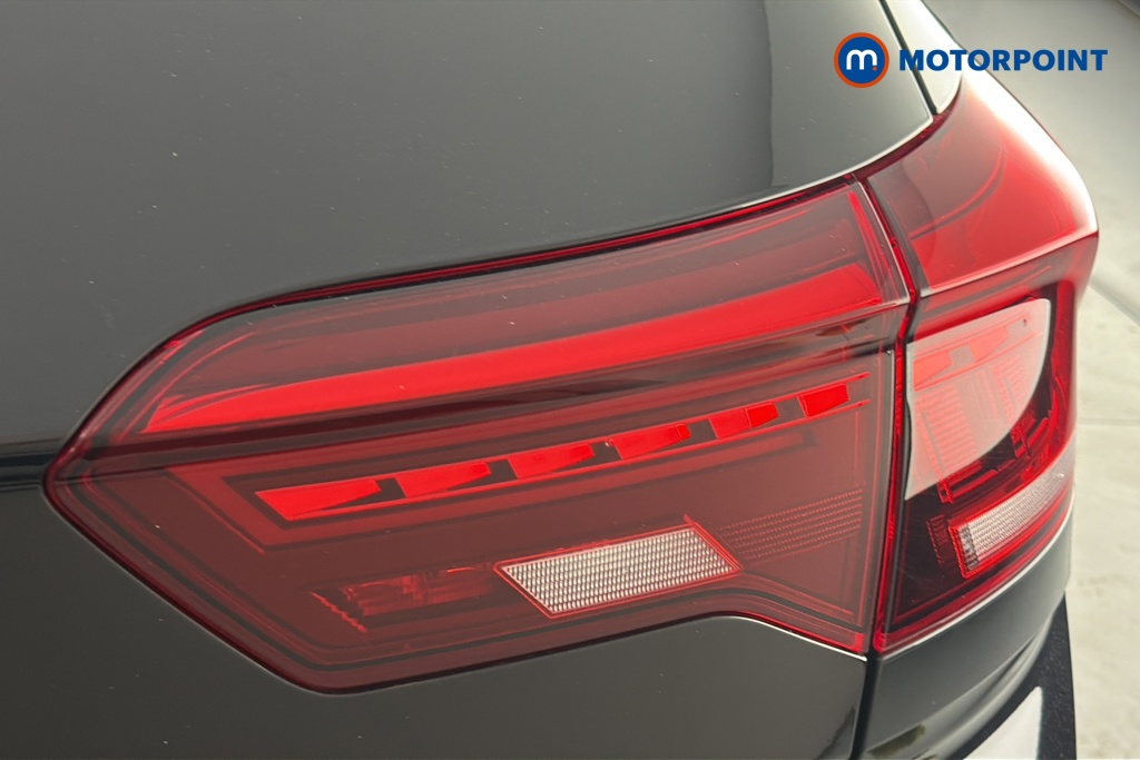 Volkswagen T-Roc Life Manual Petrol SUV - Stock Number (1668453) - 36th supplementary image
