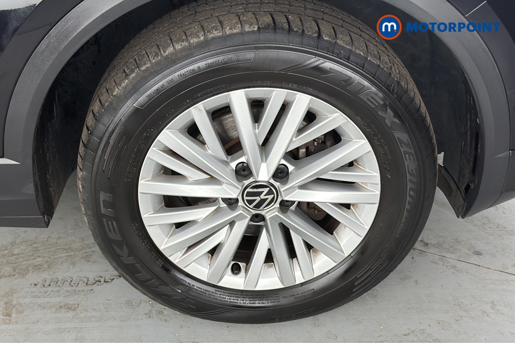 Volkswagen T-Roc Life Manual Petrol SUV - Stock Number (1668453) - 47th supplementary image