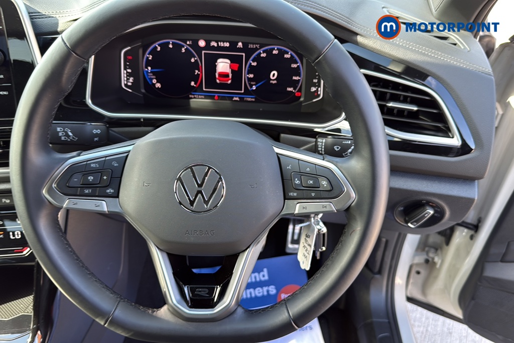 Volkswagen T-Roc R-Line Manual Petrol SUV - Stock Number (1668454) - 2nd supplementary image