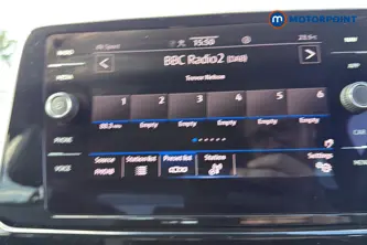 Volkswagen T-Roc R-Line Manual Petrol SUV - Stock Number (1668454) - 8th supplementary image
