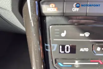 Volkswagen T-Roc R-Line Manual Petrol SUV - Stock Number (1668454) - 14th supplementary image