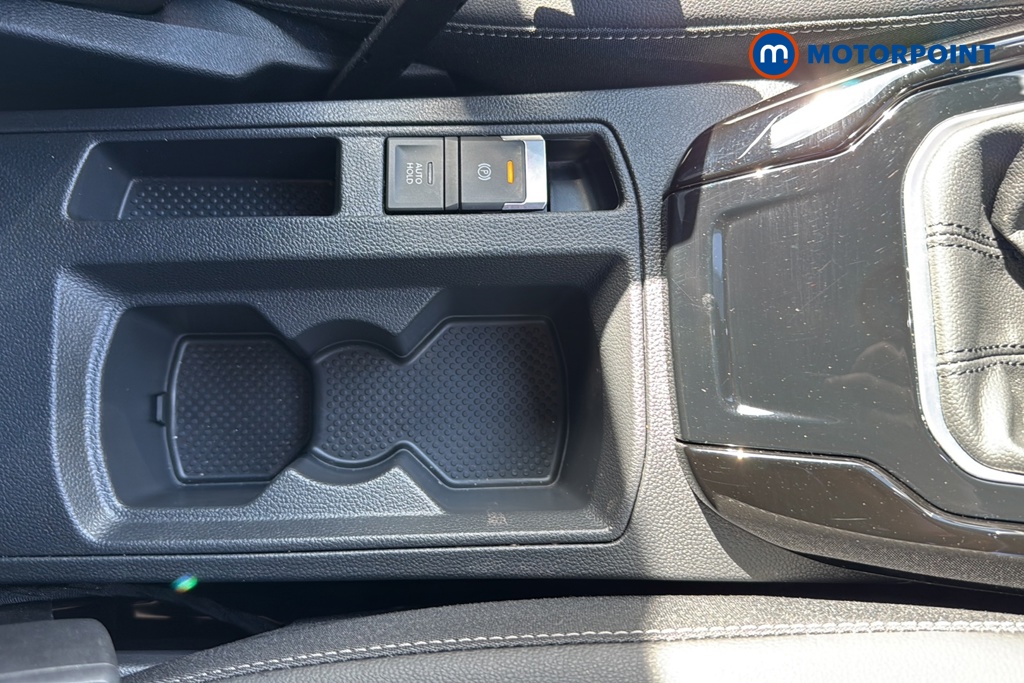 Volkswagen T-Roc R-Line Manual Petrol SUV - Stock Number (1668454) - 16th supplementary image