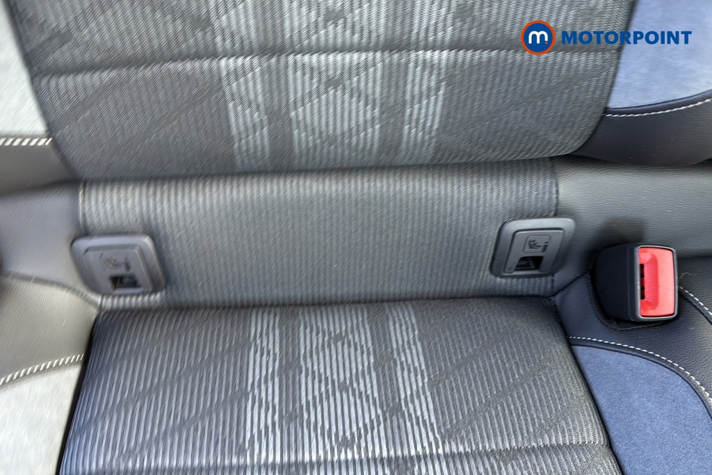Volkswagen T-Roc R-Line Manual Petrol SUV - Stock Number (1668454) - 27th supplementary image