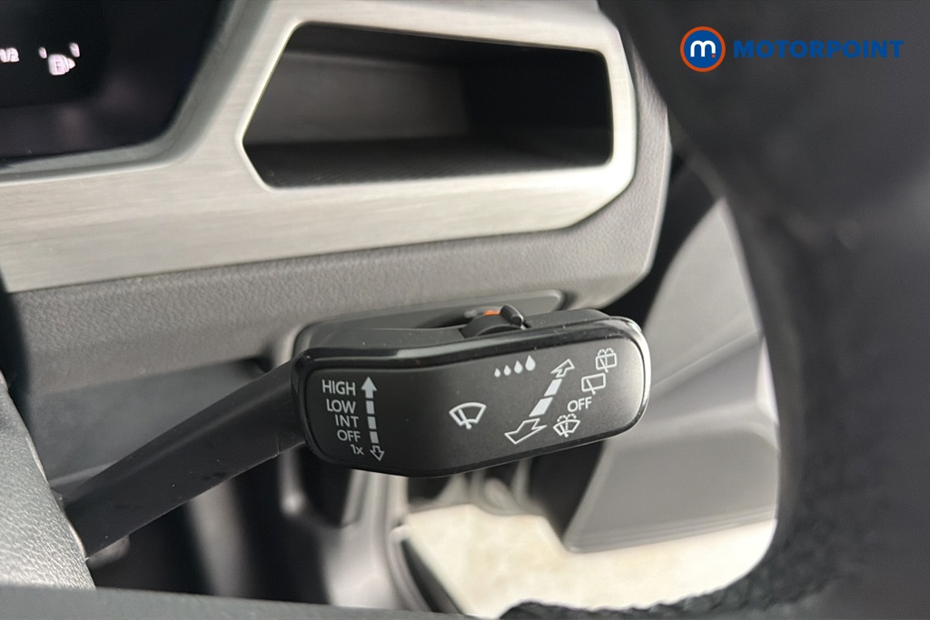 Volkswagen Touran Match Automatic Petrol People Carrier - Stock Number (1668489) - 6th supplementary image
