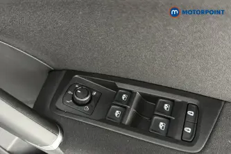 Volkswagen Touran Match Automatic Petrol People Carrier - Stock Number (1668489) - 19th supplementary image