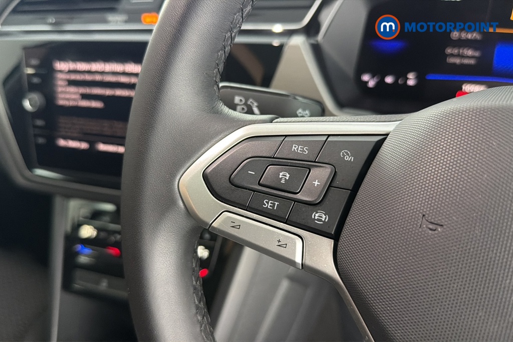 Volkswagen Touran Match Manual Petrol People Carrier - Stock Number (1668491) - 4th supplementary image