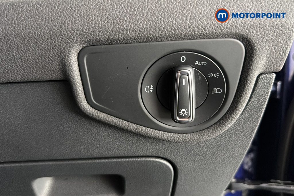 Volkswagen Touran Match Manual Petrol People Carrier - Stock Number (1668491) - 11th supplementary image