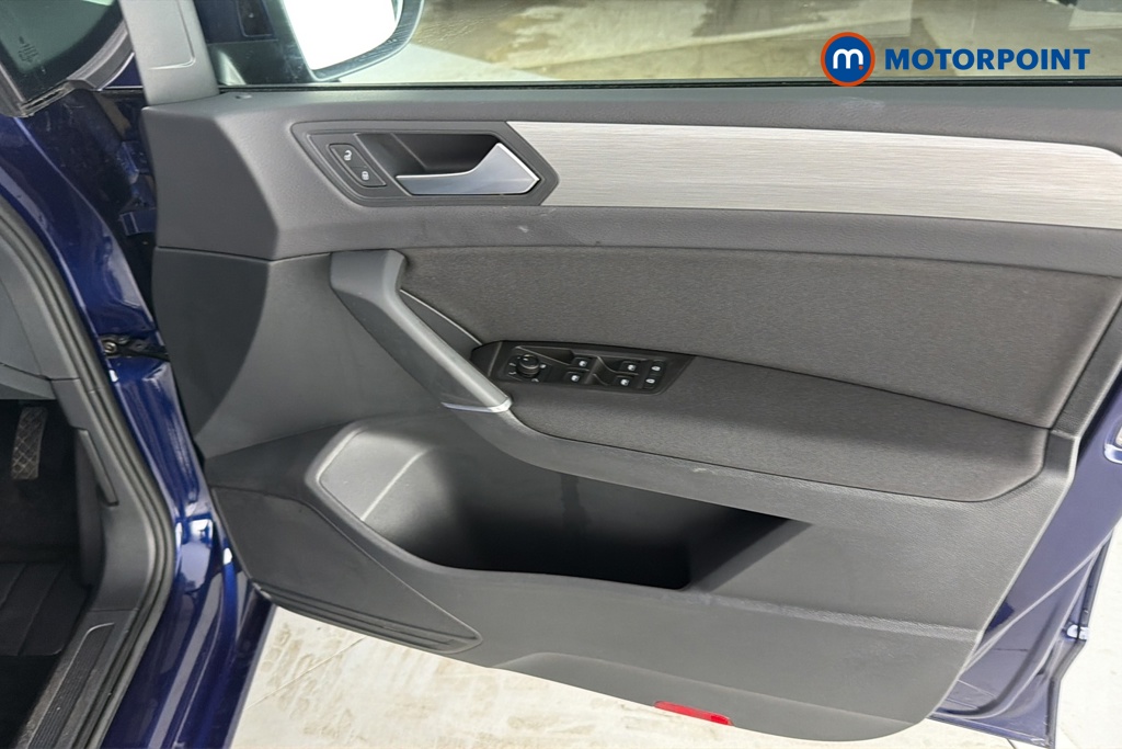 Volkswagen Touran Match Manual Petrol People Carrier - Stock Number (1668491) - 18th supplementary image