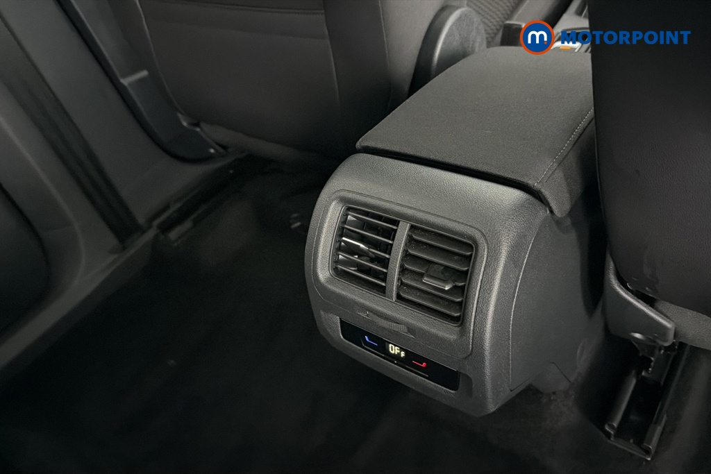 Volkswagen Touran Match Manual Petrol People Carrier - Stock Number (1668491) - 28th supplementary image