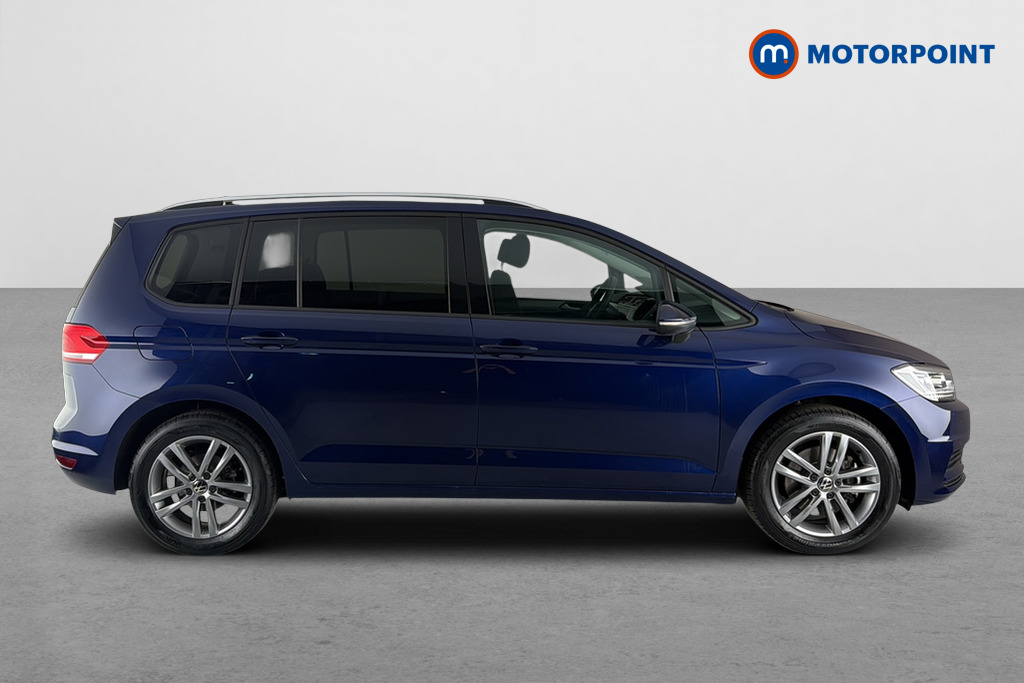 Volkswagen Touran Match Manual Petrol People Carrier - Stock Number (1668491) - Passenger side