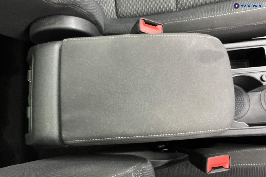 Volkswagen Touran Match Manual Petrol People Carrier - Stock Number (1668493) - 13th supplementary image
