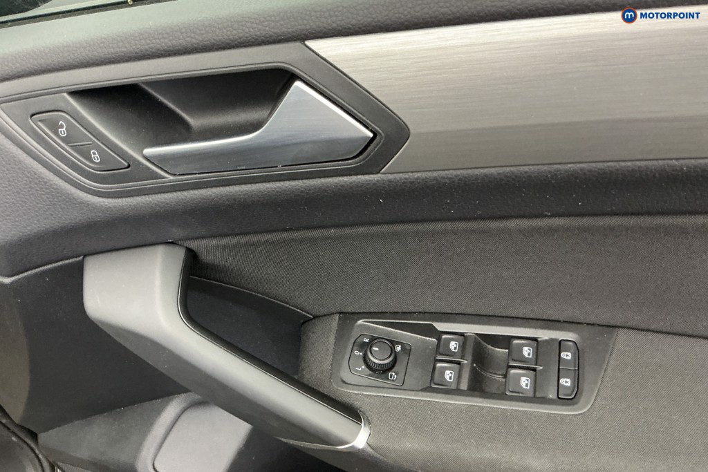 Volkswagen Touran Match Manual Petrol People Carrier - Stock Number (1668493) - 25th supplementary image