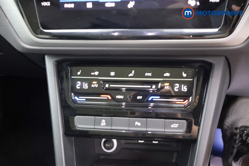 Volkswagen Touran Match Manual Petrol People Carrier - Stock Number (1668495) - 9th supplementary image