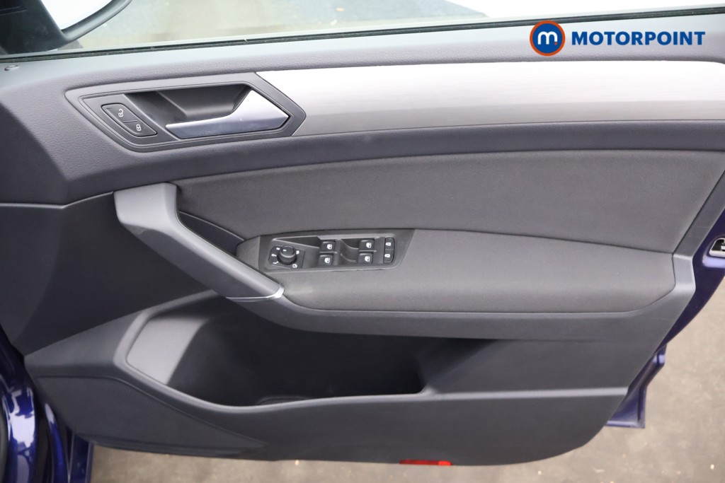 Volkswagen Touran Match Manual Petrol People Carrier - Stock Number (1668495) - 14th supplementary image