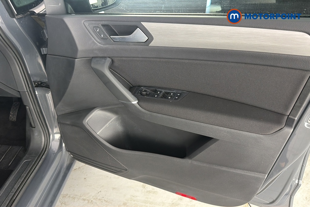 Volkswagen Touran Match Automatic Petrol People Carrier - Stock Number (1668506) - 18th supplementary image