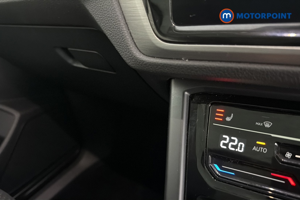Volkswagen Touran Match Automatic Petrol People Carrier - Stock Number (1668531) - 14th supplementary image