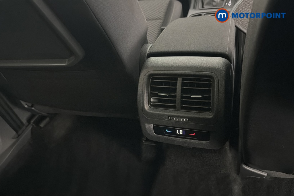 Volkswagen Touran Match Automatic Petrol People Carrier - Stock Number (1668531) - 28th supplementary image