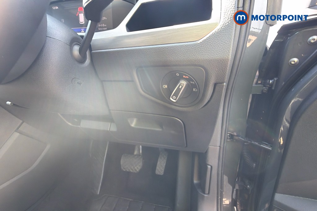 Volkswagen Touran Match Automatic Petrol People Carrier - Stock Number (1668534) - 20th supplementary image