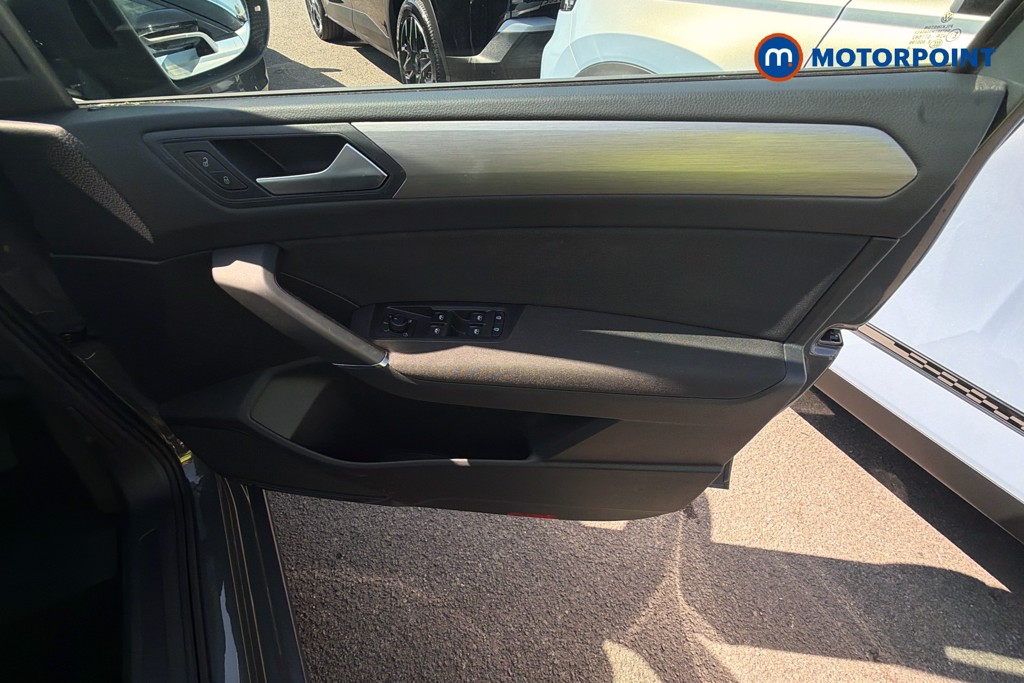 Volkswagen Touran Match Automatic Petrol People Carrier - Stock Number (1668534) - 38th supplementary image