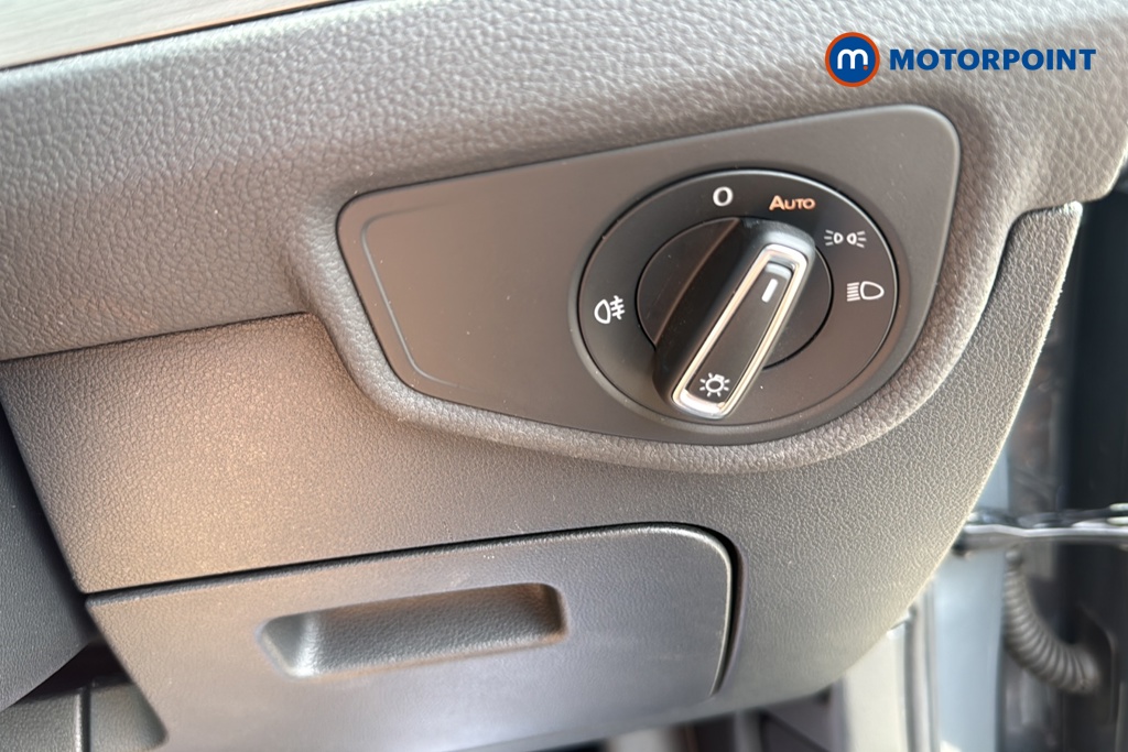 Volkswagen Touran Match Automatic Petrol People Carrier - Stock Number (1668541) - 11th supplementary image
