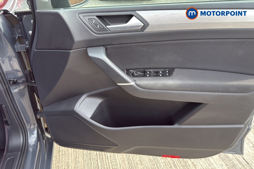 Volkswagen Touran Match Automatic Petrol People Carrier - Stock Number (1668541) - 18th supplementary image