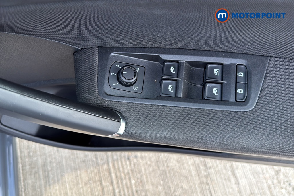 Volkswagen Touran Match Automatic Petrol People Carrier - Stock Number (1668541) - 19th supplementary image