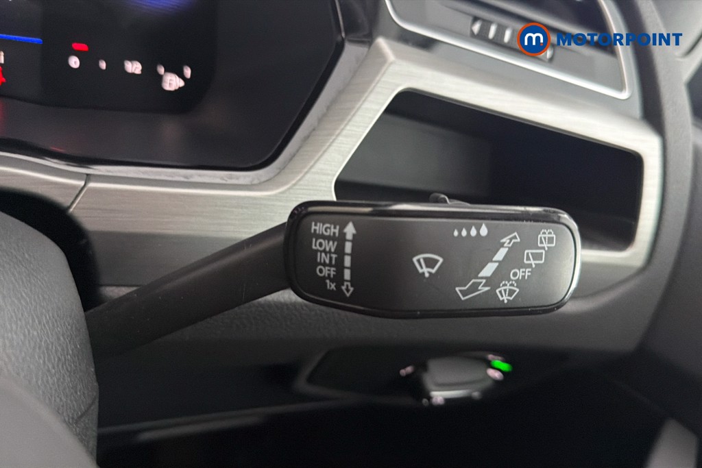 Volkswagen Touran Match Manual Petrol People Carrier - Stock Number (1668544) - 7th supplementary image