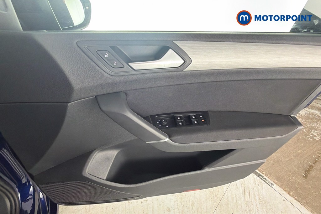 Volkswagen Touran Match Manual Petrol People Carrier - Stock Number (1668544) - 19th supplementary image