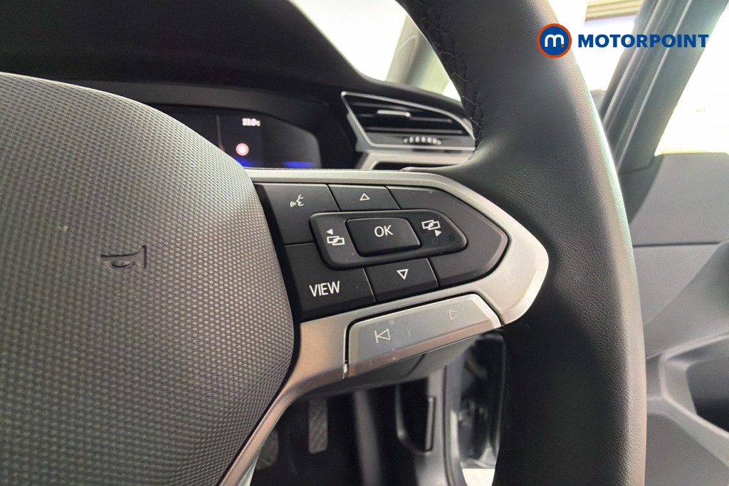 Volkswagen Touran Match Manual Petrol People Carrier - Stock Number (1668547) - 4th supplementary image