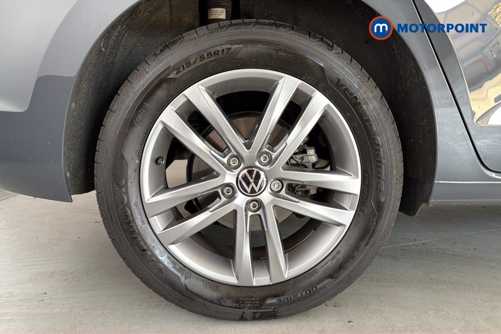 Volkswagen Touran Match Manual Petrol People Carrier - Stock Number (1668547) - 49th supplementary image
