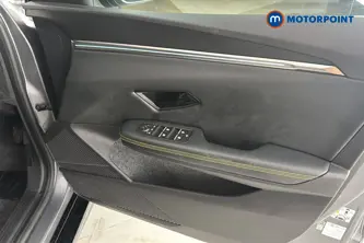 Renault Megane E-Tech Techno Automatic Electric Hatchback - Stock Number (1668578) - 18th supplementary image