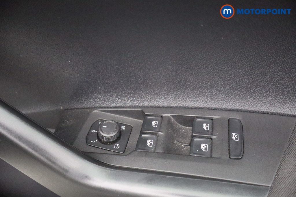 Volkswagen Polo Match Automatic Petrol Hatchback - Stock Number (1668738) - 9th supplementary image