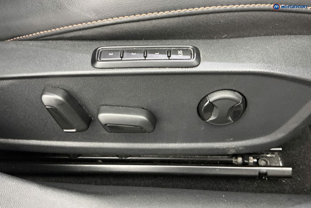 Cupra Formentor V2 Automatic Petrol SUV - Stock Number (1668848) - 23rd supplementary image