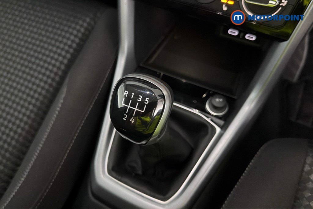 Volkswagen T-Cross Active Manual Petrol SUV - Stock Number (1668880) - 15th supplementary image