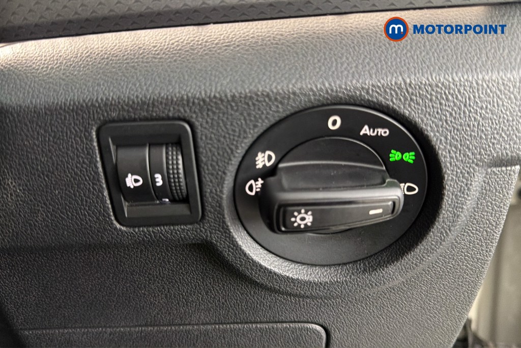 Volkswagen T-Cross Active Manual Petrol SUV - Stock Number (1668880) - 18th supplementary image