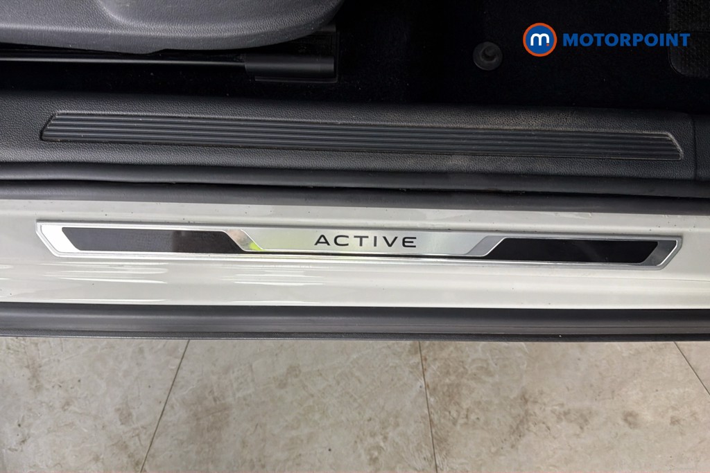 Volkswagen T-Cross Active Manual Petrol SUV - Stock Number (1668880) - 27th supplementary image