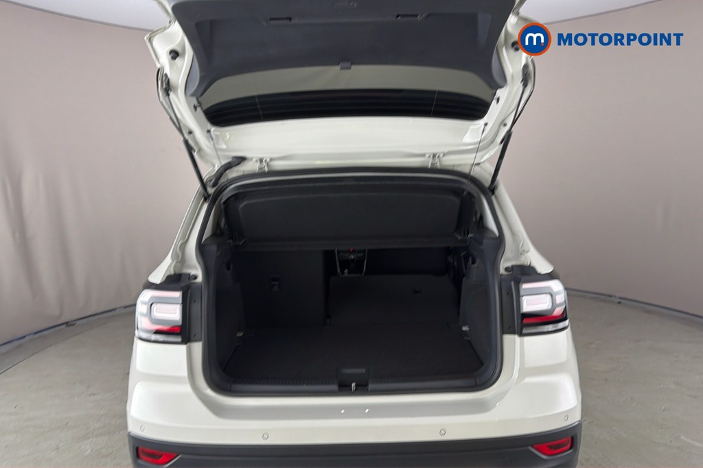 Volkswagen T-Cross Active Manual Petrol SUV - Stock Number (1668880) - 33rd supplementary image