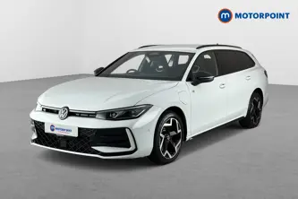 Volkswagen Passat R-Line Automatic Petrol Plug-In Hybrid Estate - Stock Number (1669010) - Passenger side front corner