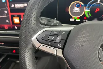 Volkswagen Passat R-Line Automatic Petrol Plug-In Hybrid Estate - Stock Number (1669010) - 4th supplementary image