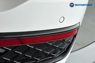Volkswagen Passat R-Line Automatic Petrol Plug-In Hybrid Estate - Stock Number (1669010) - 39th supplementary image