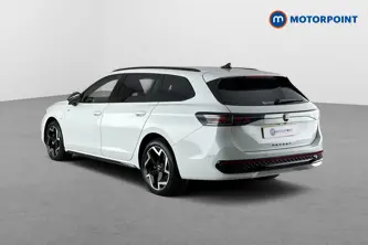 Volkswagen Passat R-Line Automatic Petrol Plug-In Hybrid Estate - Stock Number (1669010) - Drivers side rear corner