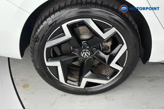 Volkswagen Passat R-Line Automatic Petrol Plug-In Hybrid Estate - Stock Number (1669010) - 46th supplementary image