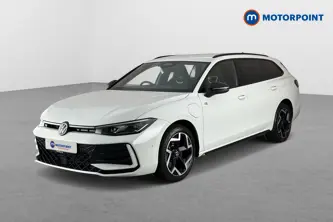 Volkswagen Passat R-Line Automatic Petrol Plug-In Hybrid Estate - Stock Number (1669019) - Passenger side front corner